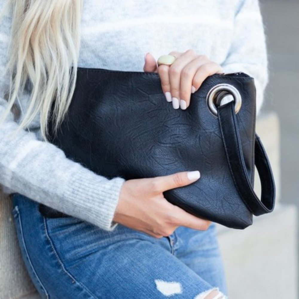 Oversized Everyday Clutch - Black